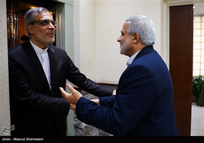 حسین جابری انصاری مدیرعامل خبرگزاری جمهوری اسلامی(ایرنا) و مجید قلی زاده مدیر عامل خبرگزاری تسنیم