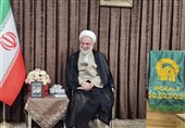 امام رضا(ع) همچون خورشیدی تابان بر زندگی ایرانیان میتابد