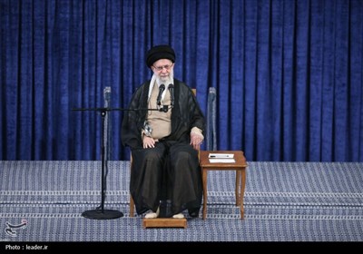 Leader Highlights Benefits of Muslim Unity