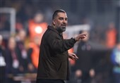 آردا توران حوالی نیمکت شاختار دونتسک
