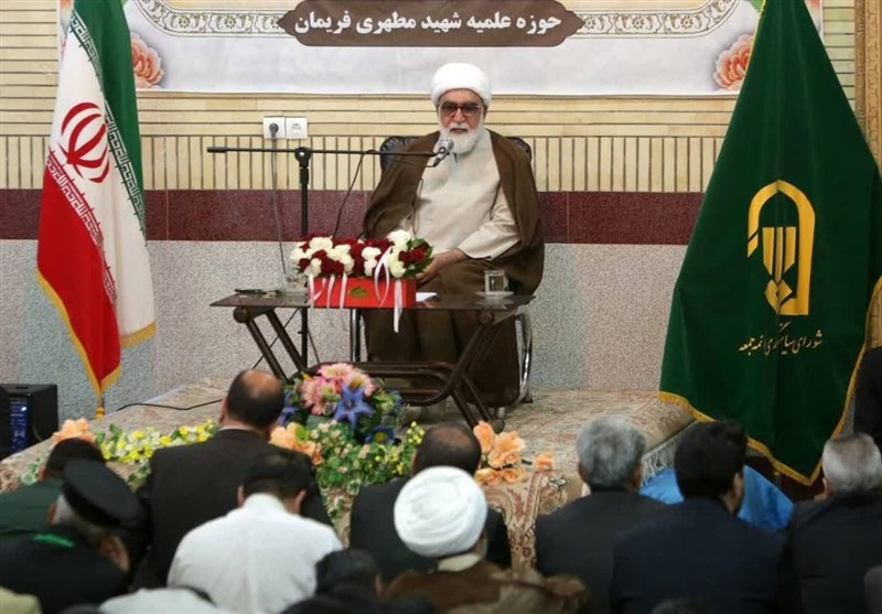 شهید مطهری شأنی بالاتر از تبلیغ دین برای خود قائل نبود