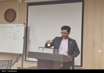 انتخابات رئیس هیئت کارگری زنجان