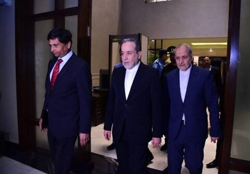  عراقچی وارد اسلام آباد شد 