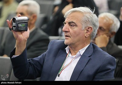 بدرقه نخستین گروه از زائران حج 1404