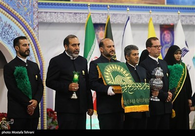بدرقه نخستین گروه از زائران حج 1404