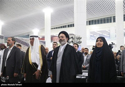 فرزانه صادق مالواجرد، وزیر راه و شهرسازی، سید عبدالفتاح نواب، نماینده ولی فقیه در امور حج و زیارت و عبدالله بن سعود العنزی سفیر عربستان سعودی