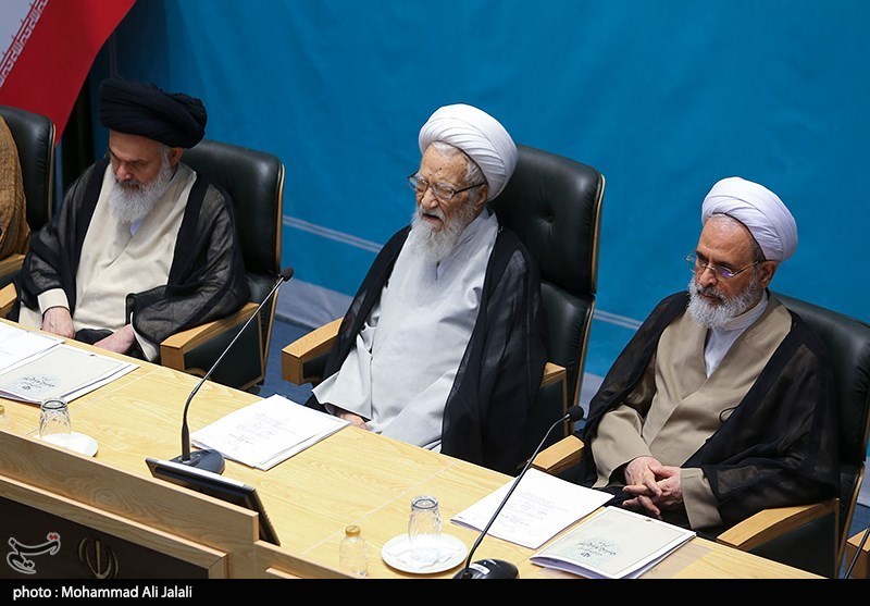 گزارش تسنیم از روز نخست اجلاسیه مجلس خبرگان رهبری در قم+عکس