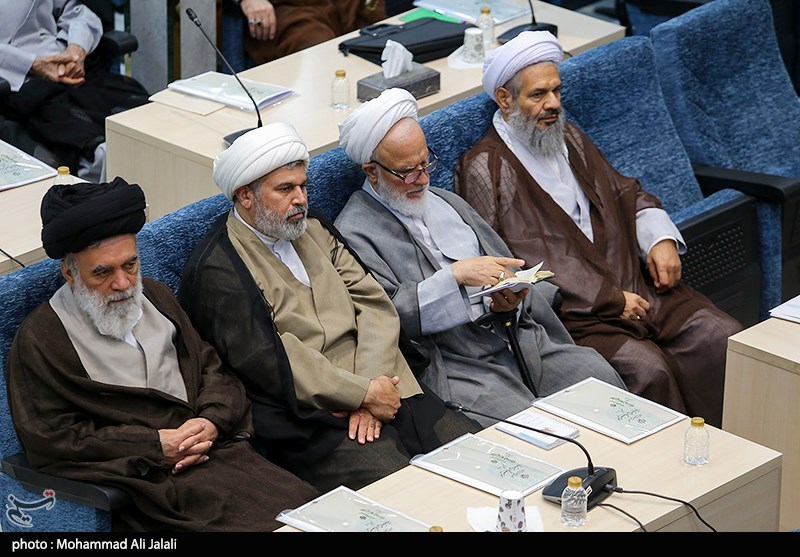 گزارش تسنیم از روز نخست اجلاسیه مجلس خبرگان رهبری در قم+عکس