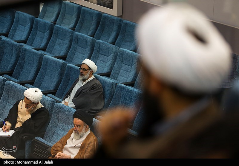 گزارش تسنیم از روز نخست اجلاسیه مجلس خبرگان رهبری در قم+عکس