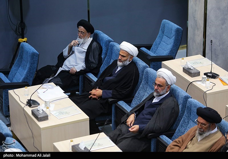 گزارش تسنیم از روز نخست اجلاسیه مجلس خبرگان رهبری در قم+عکس