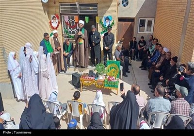 کاروان زیر سایه خورشید در سرزمین شوقان