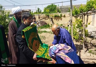 کاروان زیر سایه خورشید در سرزمین شوقان