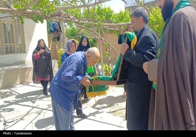 کاروان زیر سایه خورشید در سرزمین شوقان