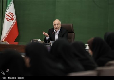 نشست تقدیر از معلمان نمونه و اساتید برتر تربیت معلم کشور