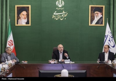 نشست تقدیر از معلمان نمونه و اساتید برتر تربیت معلم کشور