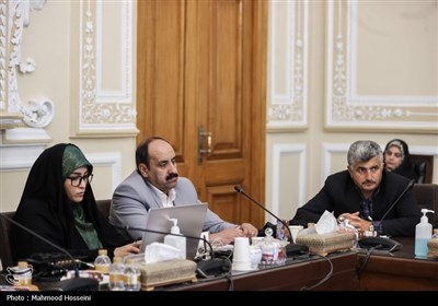 نشست تقدیر از معلمان نمونه و اساتید برتر تربیت معلم کشور