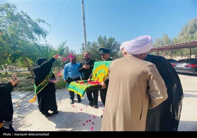 حضور کاروان زیر سایه خورشید در بندرلنگه