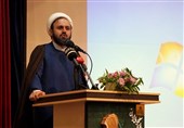 شأن معلمی در نظام اسلامی باید بازتعریف شود
