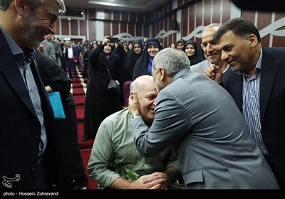 مراسم تجلیل از اساتید نمونه دانشگاه فرهنگیان