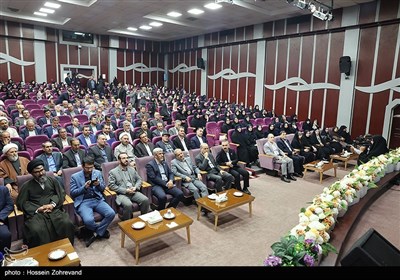 مراسم تجلیل از اساتید نمونه دانشگاه فرهنگیان