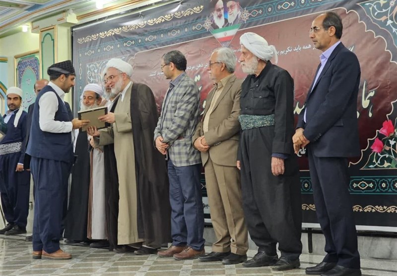 چالش‌ها و نقص‌ها را با همدلی حل کنیم/پذیرای نقد هستم