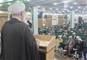چالش‌ها و نقص‌ها را با همدلی حل کنیم/پذیرای نقد هستم