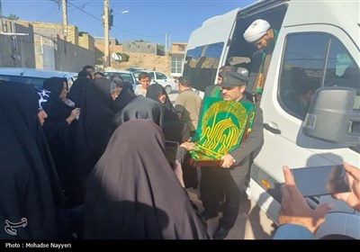 کاروان زیر سایه خورشید در شهرستان گرمه