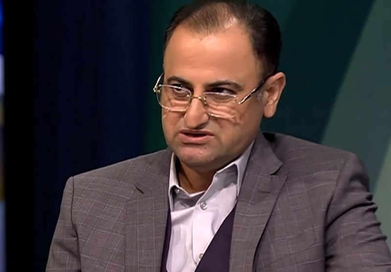  موسوی:جابجایی محل بازی تراکتور مبنای قانونی ندارد و بدعت است 