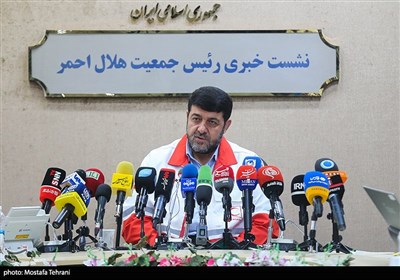  پیرحسین کولیوند رئیس جمعیت هلال احمر 