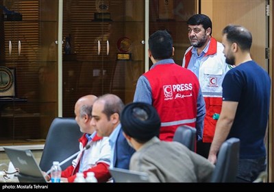  پیرحسین کولیوند رئیس جمعیت هلال احمر 