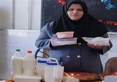 معلم،مرزي،خانم،درس،دانش،معلمي،كلاس،نقاط،هديه،روستاي،احمدي،صف ...