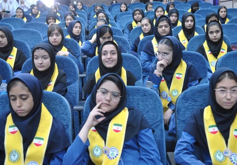 امروز میدان جنگ ؛ میدان، میدان علم است