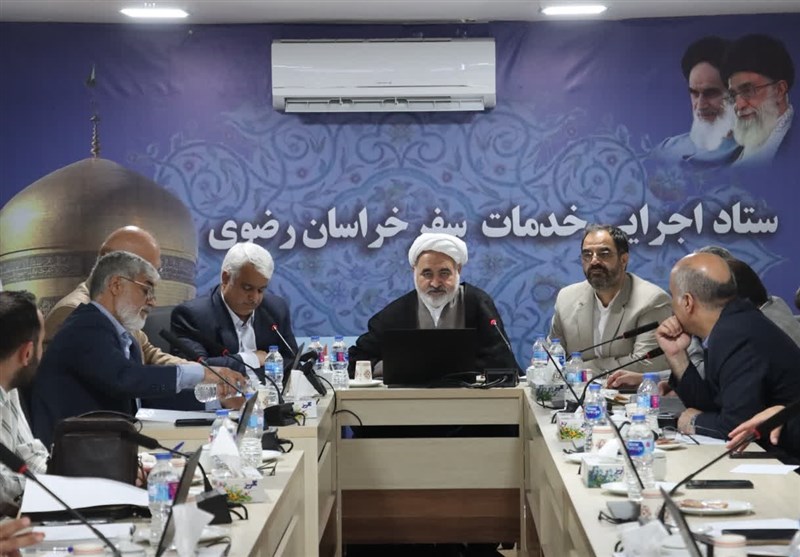 خدمت به زائران رضوی با رویکرد مردمی دنبال می‌شود
