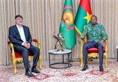 القائد العام لقوى الأمن الداخلی الإیرانی یلتقی رئیس وزراء بورکینا فاسو