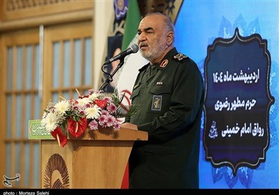 هشدار سرلشکر سلامی به آمریکا و اسرائیل/ سر جایتان بنشینید