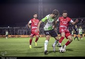 دیدار تیم‌های فوتبال خیبر خرم‌آباد و پرسپولیس