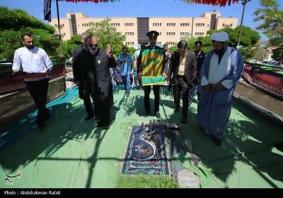 خادمان رضوی در بیمارستانهای همدان