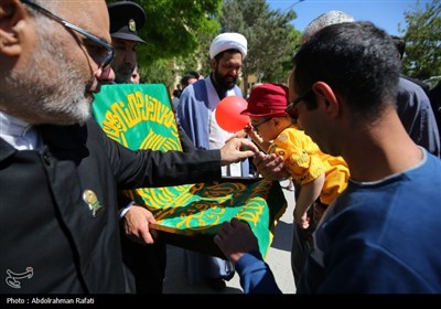خادمان رضوی در بیمارستانهای همدان