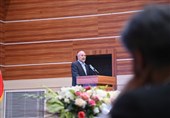 قالیباف: باید از اقتصاد دولتی پرهیز کنیم