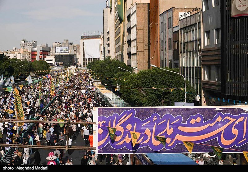برگزاری همایش بزرگ امام‌رضایی‌ها /تهران غرق در عطر رضوی