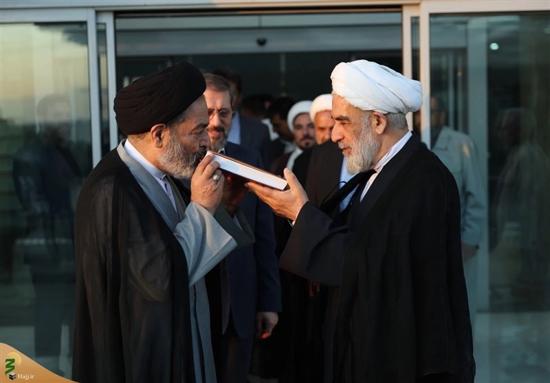  سرپرست حجاج ایرانی عازم سرزمین وحی شد 