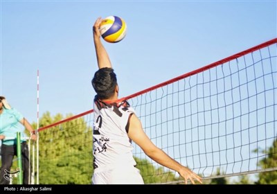 مسابقات والیبال ساحلی آزاد در خراسان شمالی