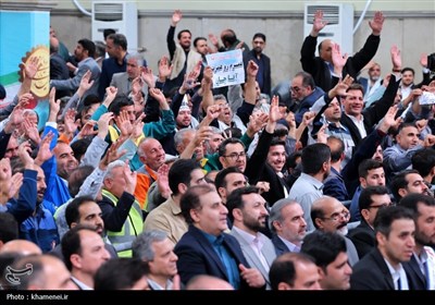 دیدار هزاران نفر از کارگران سراسر کشور با رهبر معظم انقلاب