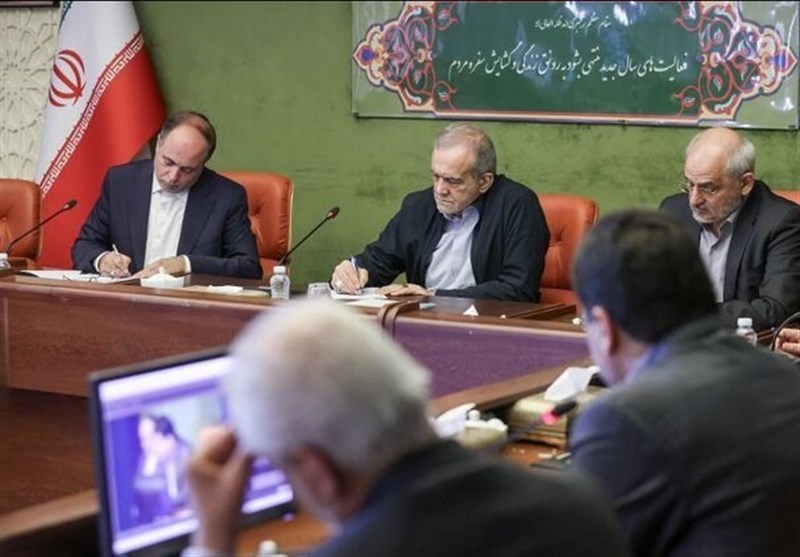  پزشکیان: صادرات محصولات کشاورزی صادرات پنهان آب است 