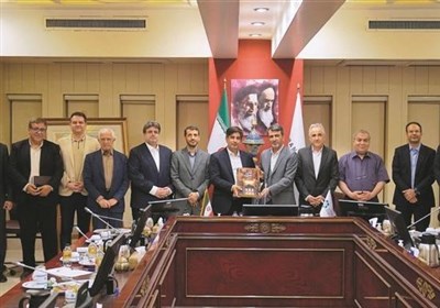 اصفهان،فولاد،مباركه،اتاق،بازرگاني،استان،توسعه،كشور،صنايع،نقش ...