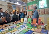 بازدید سخنگوی دولت از نمایشگاه کتاب تهران