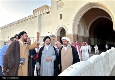 بازدید نماینده ولی فقیه در امور حج و زیارت از مسجد شجره