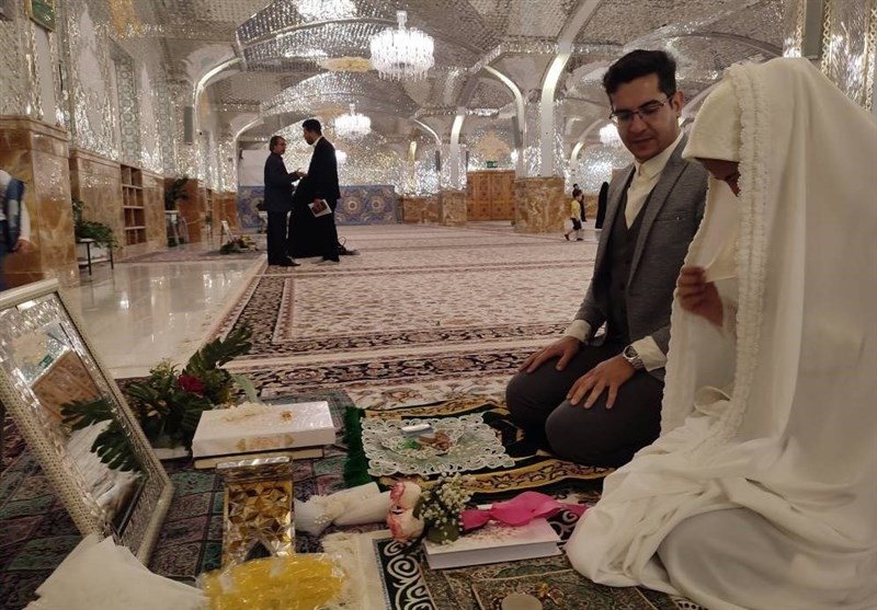 همزمان با دهه کرامت؛ ثبت ۴۵۴ مراسم عقد در حرم مطهر رضوی
