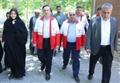 استاندار قزوین عضو افتخاری هلال احمر شد