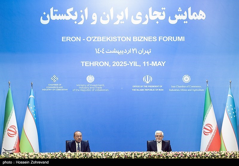 عارف: الأولویة فی السیاسة الخارجیة الإیرانیة توطید العلاقات مع دول الجوار والإقلیمیة